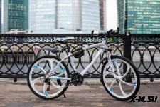 Велосипед на литых дисках стиль БМВ белый