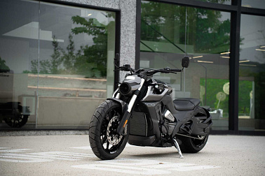 Мотоцикл Benda LFC 700 Pro