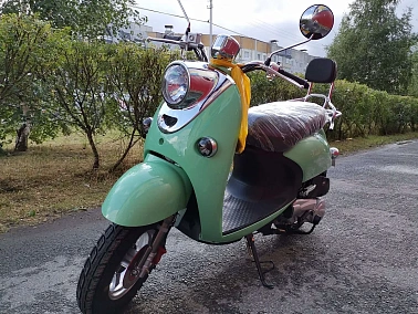 Скутер X-MOTORS RETRO PRO